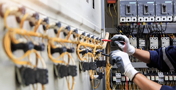 Professional Electrician technician working in La Vista, NE